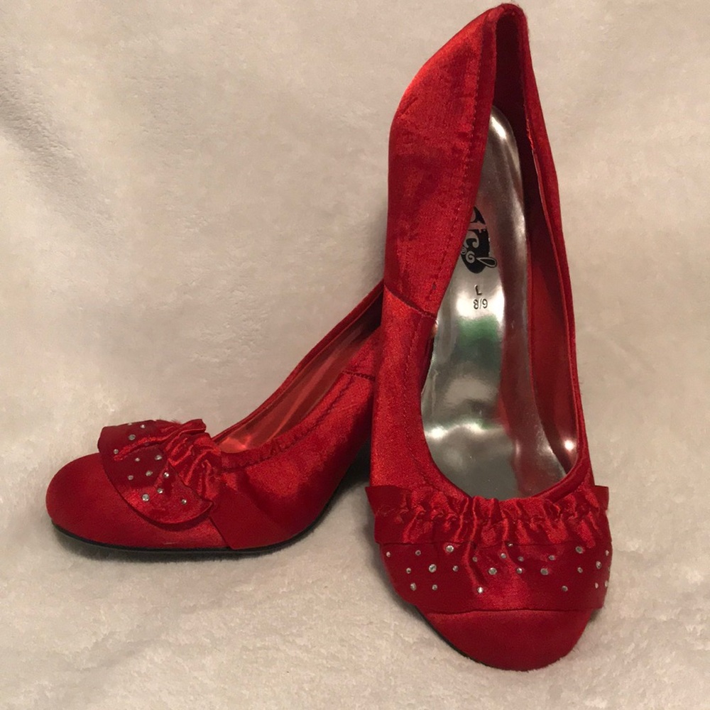 Rue 21 Red heels